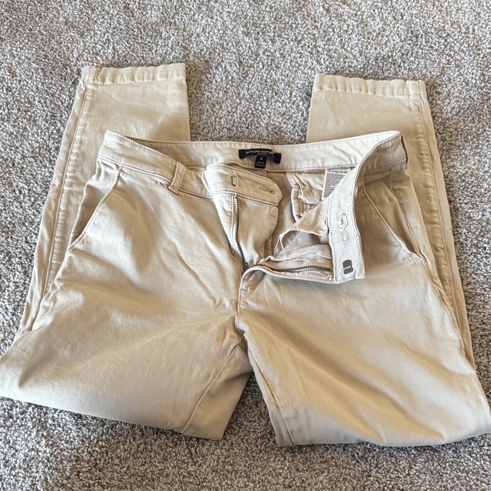 Women's Banana Republic Khaki Sloan Pants